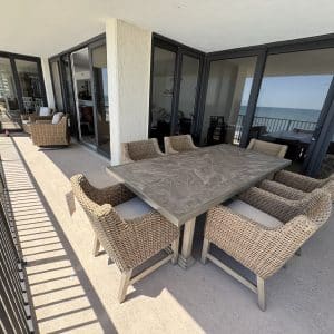 Summit Breeze Outdoor Dining Set