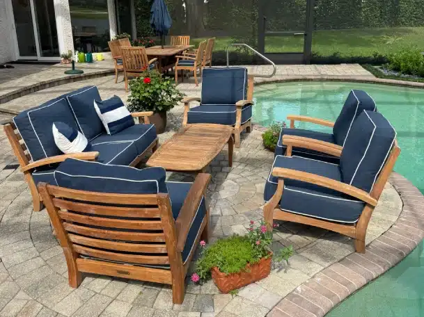 before and after outdoor teak refinished with teak oil by Premium Outdoors FL